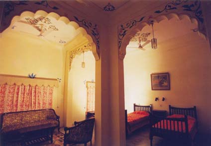 Hotel Jhalamand Garh